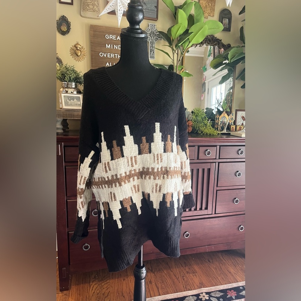 Old Navy Black and Brown Geometric Pattern Long V-Neck Sweater